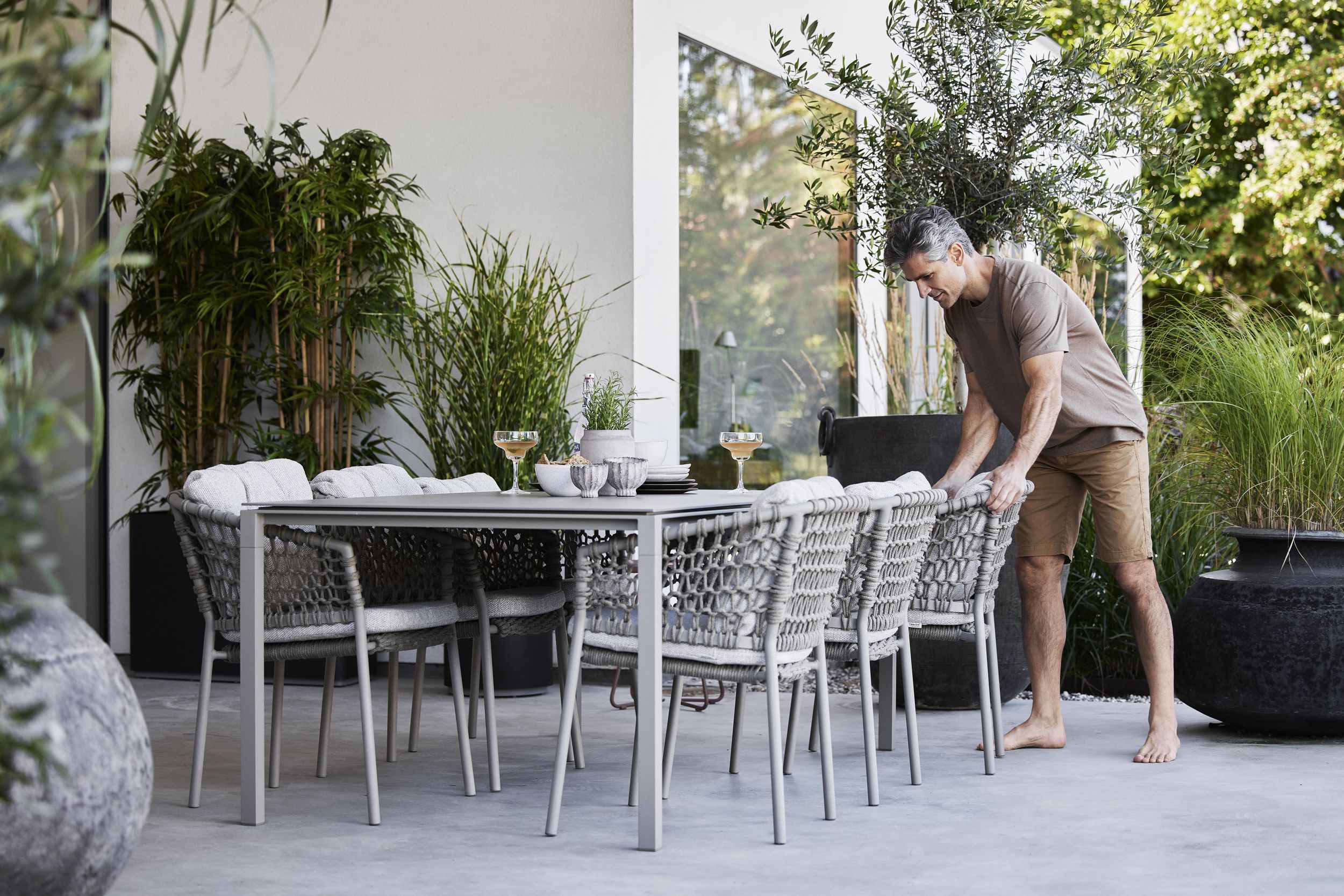 Chaise Lounge