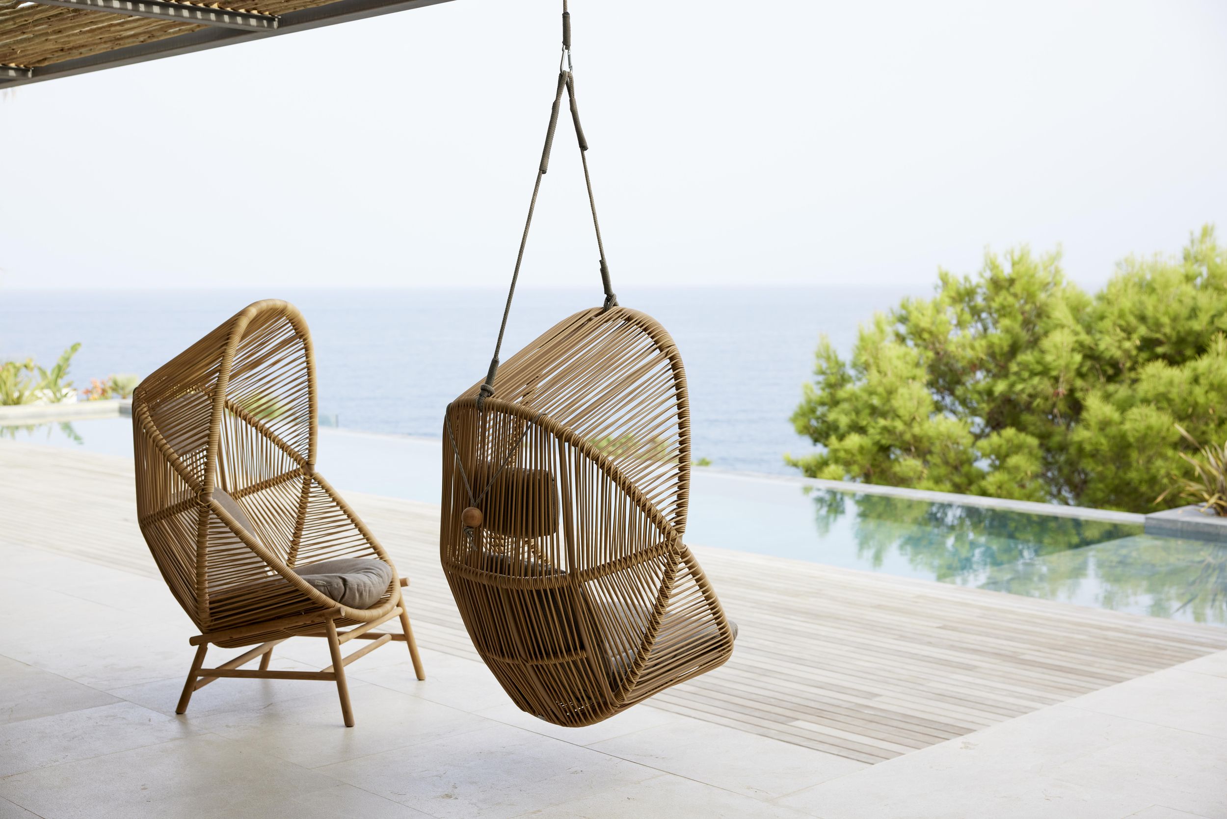 Chaise Lounge